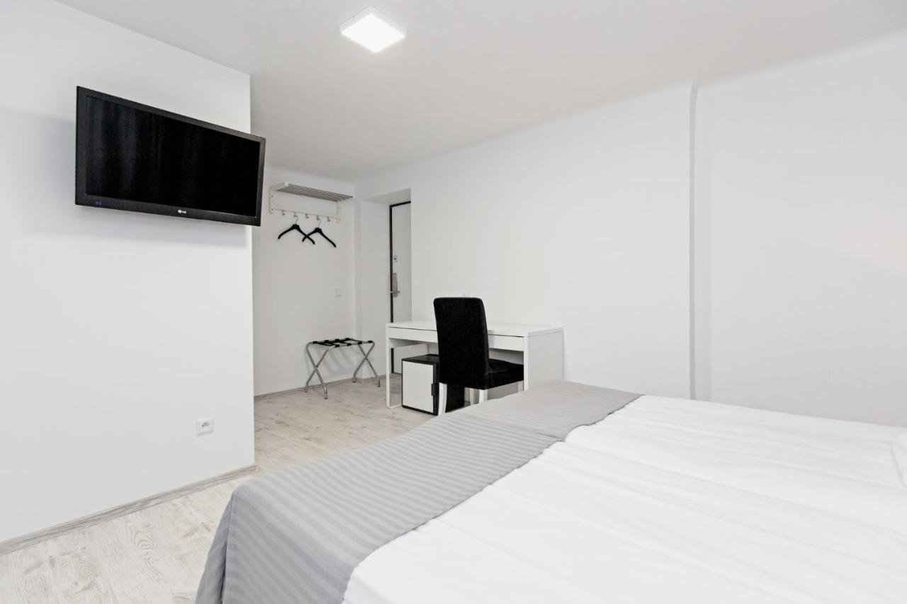 Happyinn Rooms Kaunas Bagian luar foto