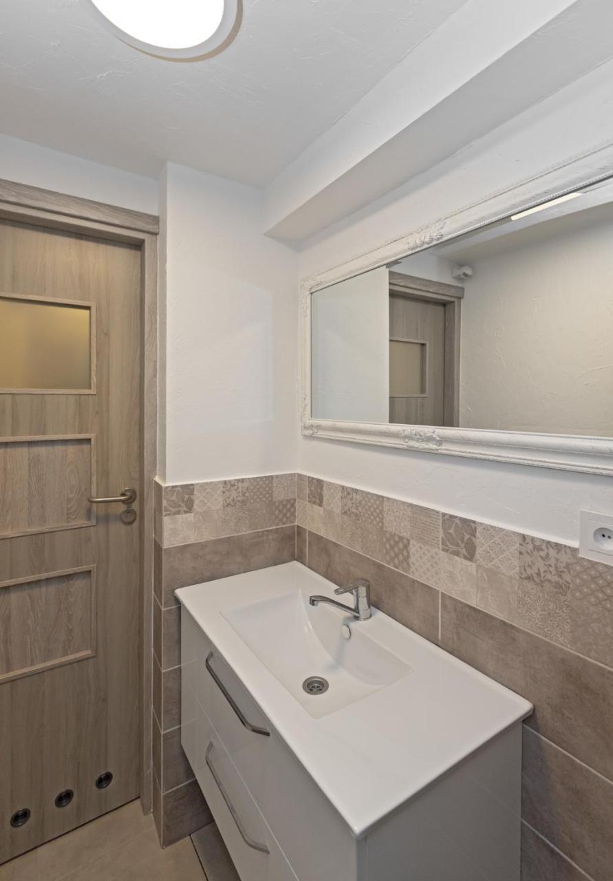 Happyinn Rooms Kaunas Bagian luar foto