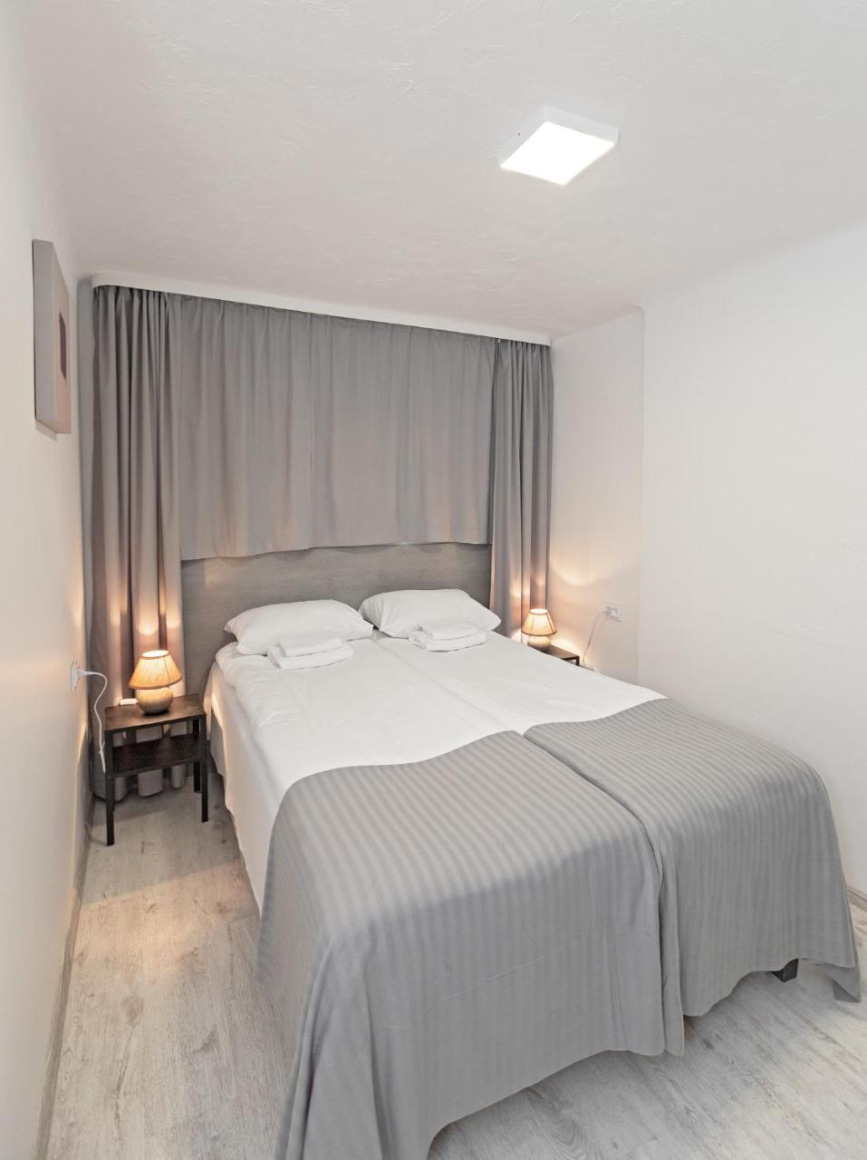 Happyinn Rooms Kaunas Bagian luar foto