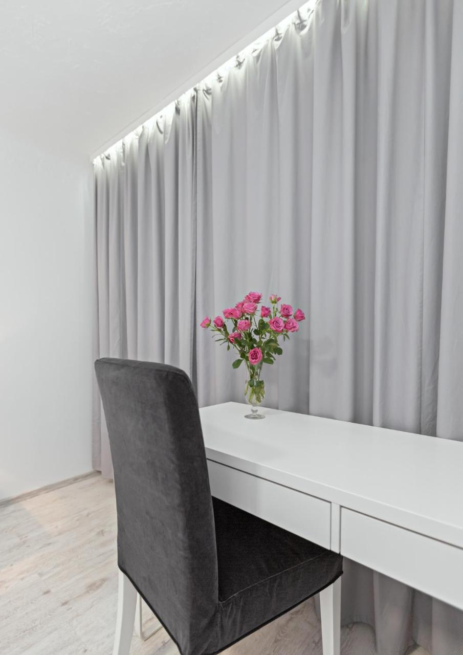 Happyinn Rooms Kaunas Bagian luar foto